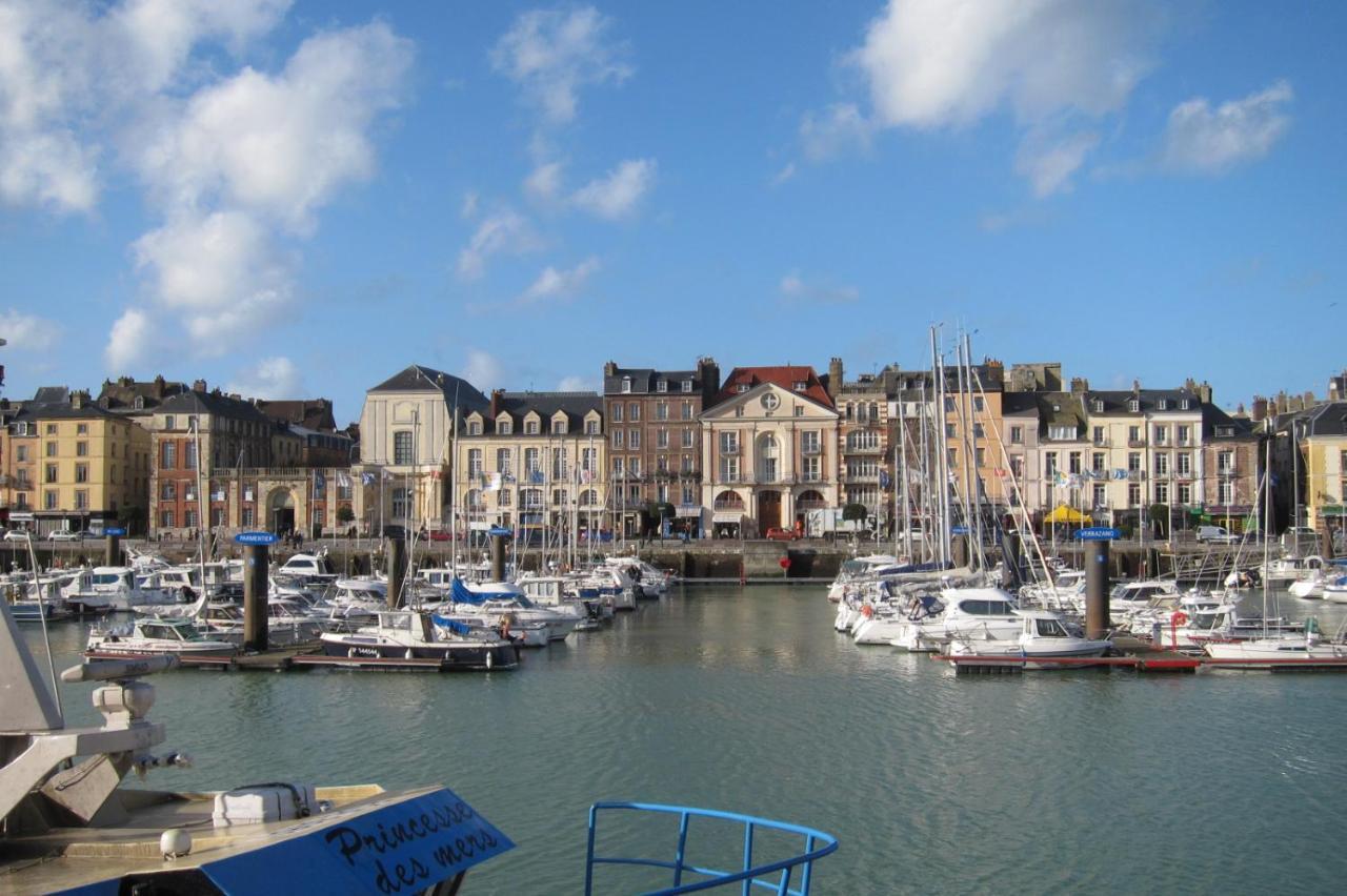 Ibis Budget Dieppe Centre Port Екстер'єр фото